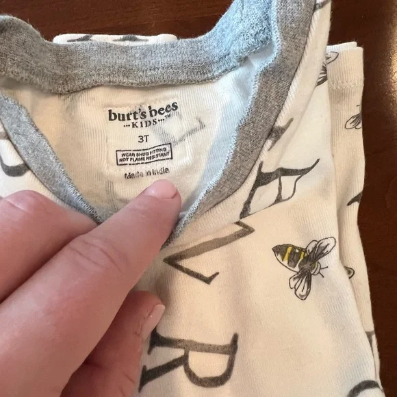 Kids Dinosaur and Animal Pajama Set - Picture 5 of 8